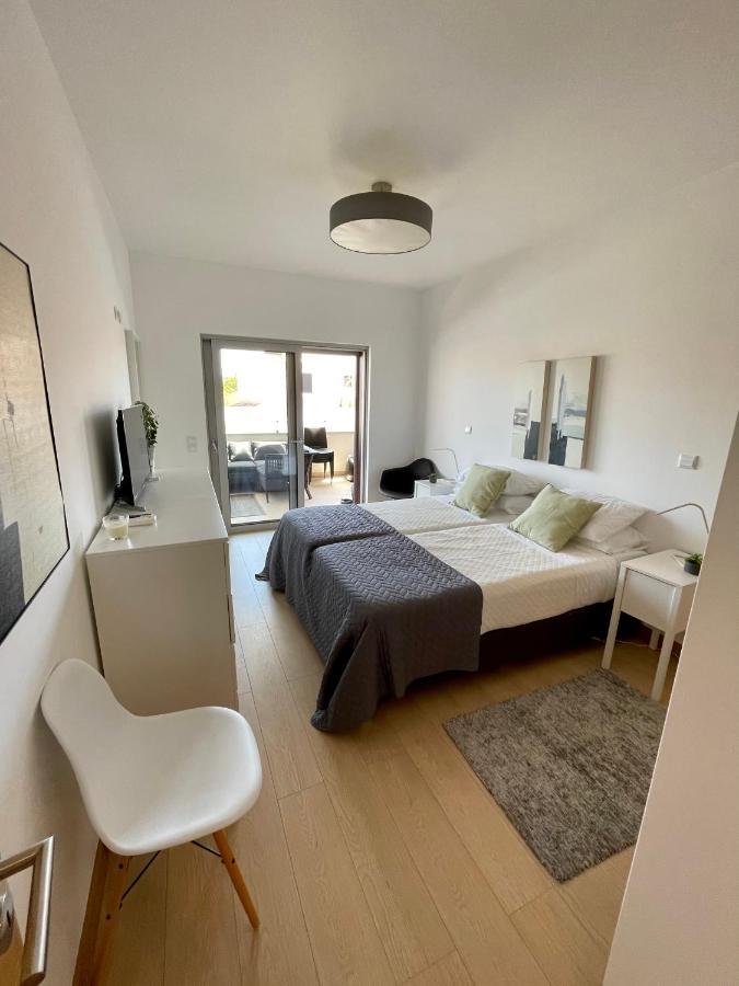 Beach Condo Porto Mos ラゴス エクステリア 写真